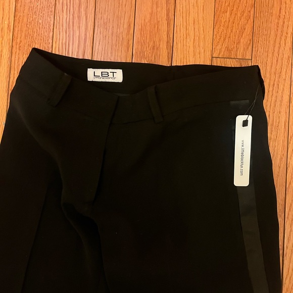 Elegant Black Satin-Trimmed Women's Pants - Picture 4 of 7